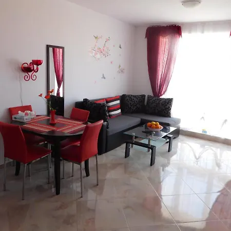 Двустаен Апартамент За Нощувки В Сарафово, Бургас Apartman Burgasz